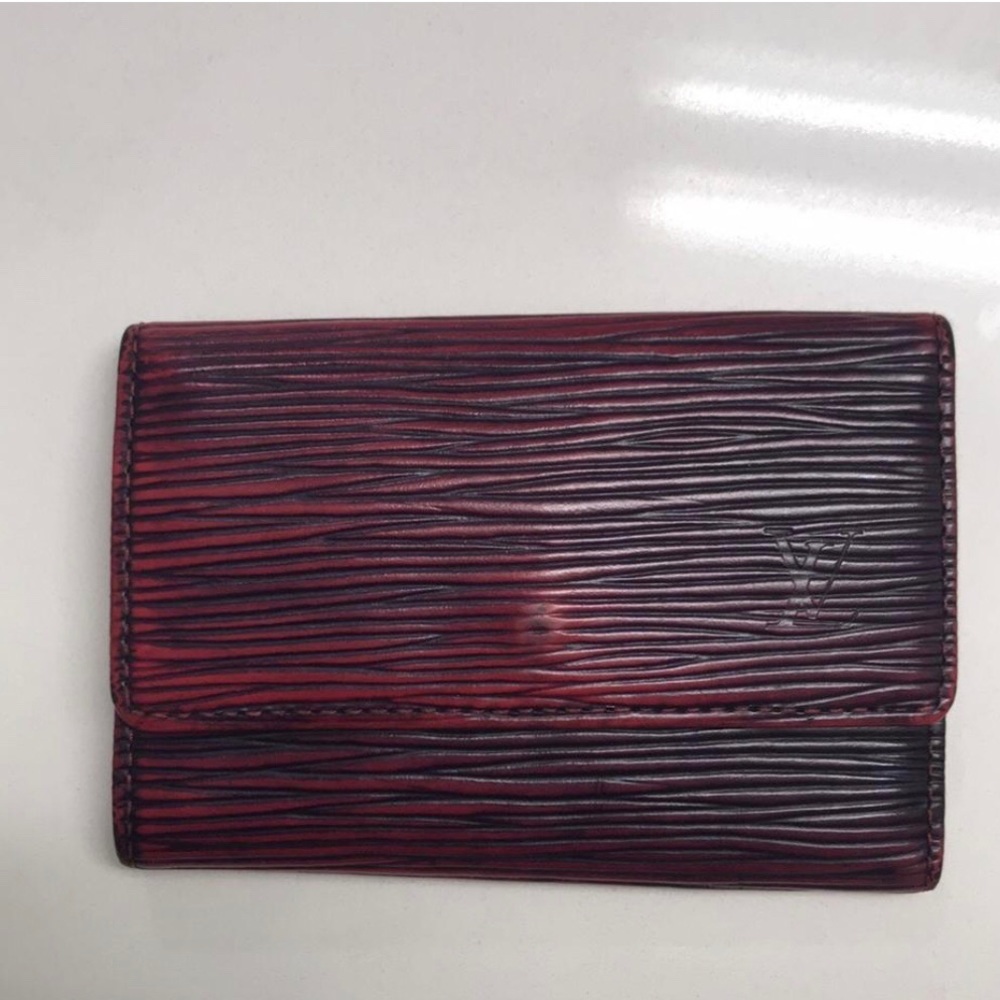 Louis Vuitton multicles 6 key holder epi leather
